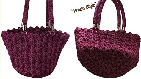 prada borsa uncinetto prezzo|prada borse da donna.